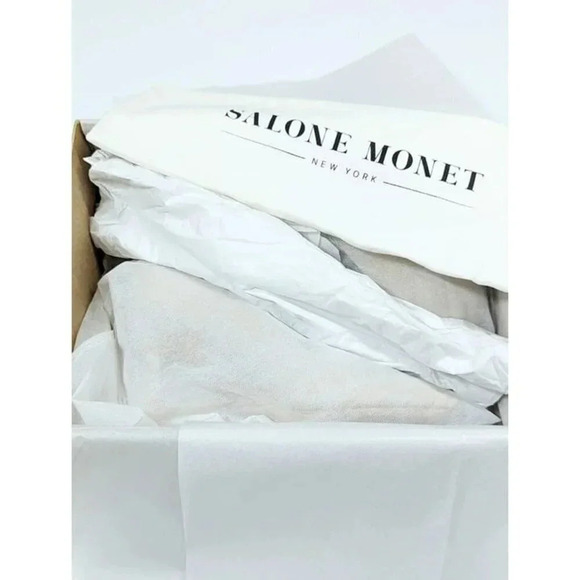 Salone Monet Anita Pump Women's McCullough Suede Dressy Pumps Size 6 (MSRP $395) - Picture 10 of 11